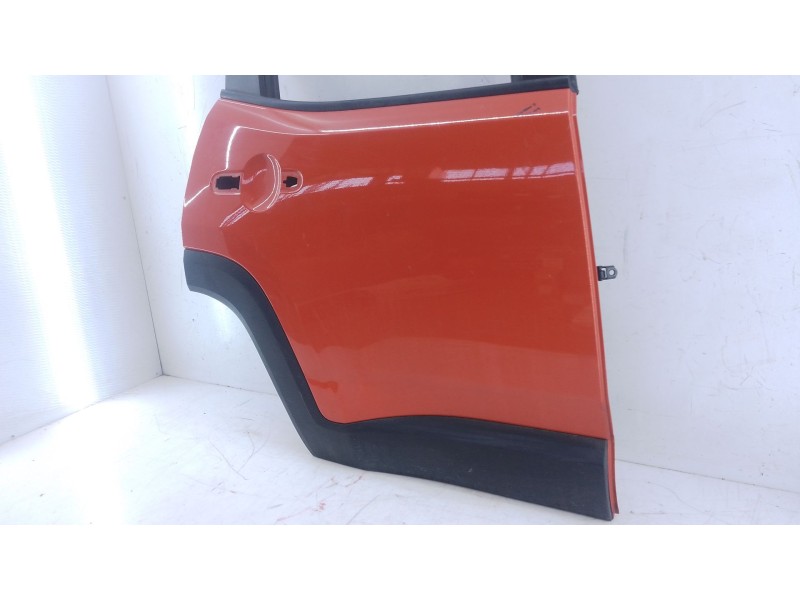 Recambio de puerta trasera derecha para jeep renegade suv (bu, b1, bv) 2.0 crd 4x4 referencia OEM IAM   