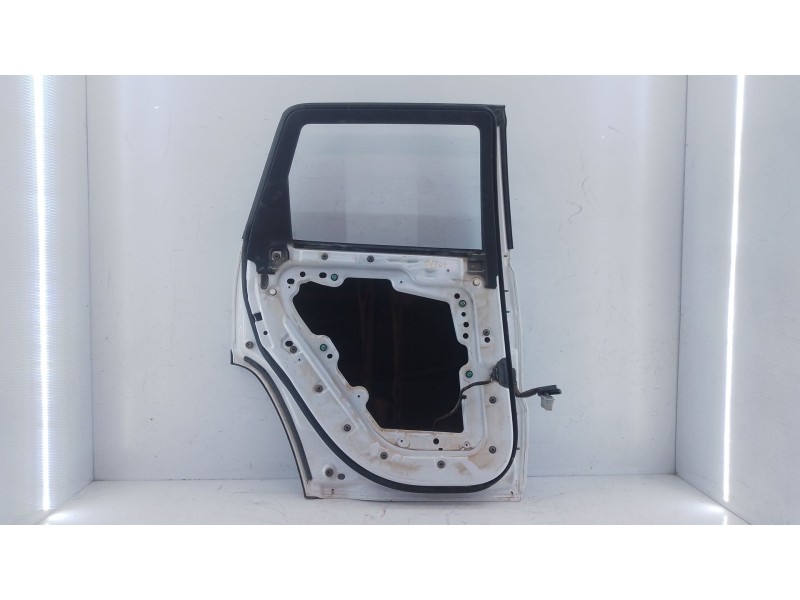 Recambio de puerta trasera izquierda para jeep grand cherokee iv (wk, wk2) 3.0 crd v6 4x4 referencia OEM IAM   