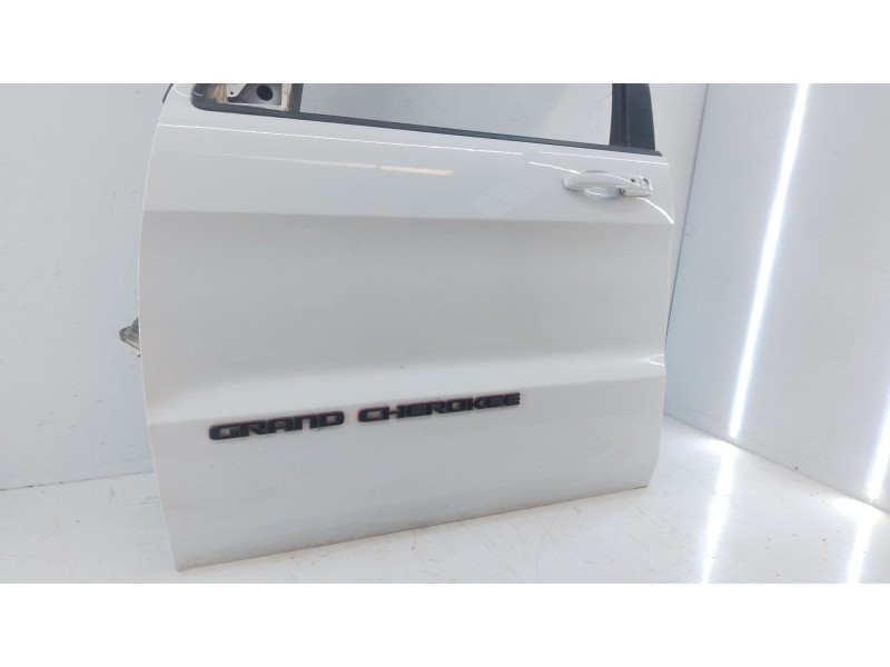 Recambio de puerta delantera izquierda para jeep grand cherokee iv (wk, wk2) 3.0 crd v6 4x4 referencia OEM IAM   