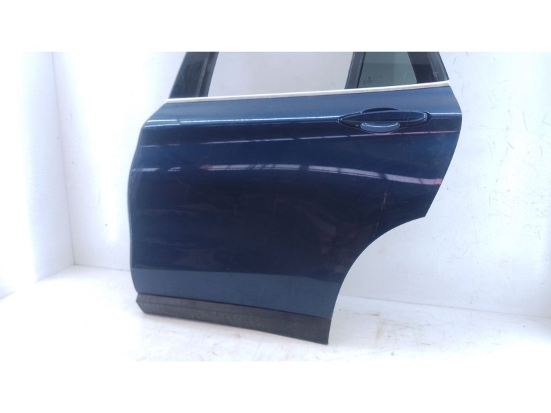 Recambio de puerta trasera izquierda para bmw x1 (f48) sdrive 18 d referencia OEM IAM   
