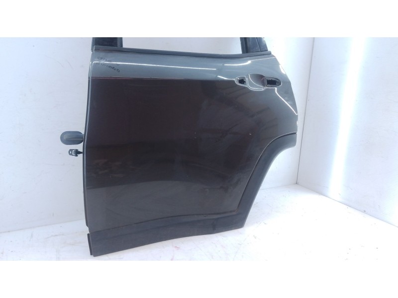 Recambio de puerta trasera izquierda para jeep compass (mp, m6, mv, m7) 1.4 multiair referencia OEM IAM   