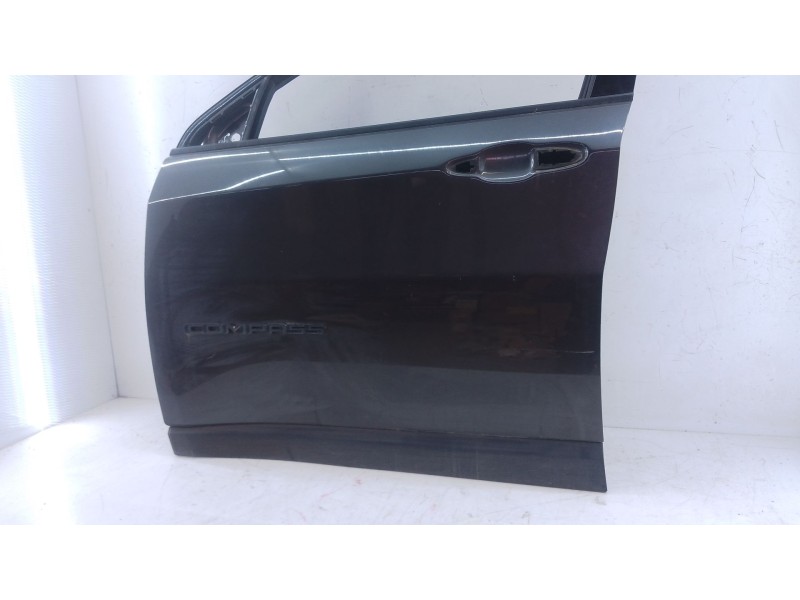 Recambio de puerta delantera izquierda para jeep compass (mp, m6, mv, m7) 1.4 multiair referencia OEM IAM   