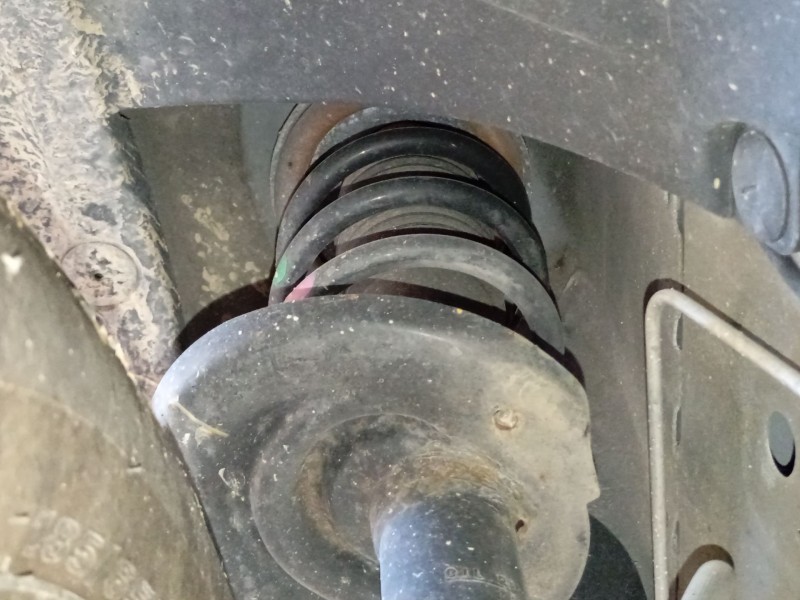 Recambio de amortiguador delantero izquierdo para dacia dokker furgoneta/monovolumen 1.6 referencia OEM IAM   