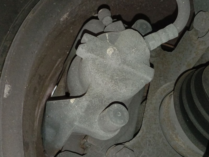 Recambio de pinza freno delantera derecha para dacia dokker furgoneta/monovolumen 1.6 referencia OEM IAM   