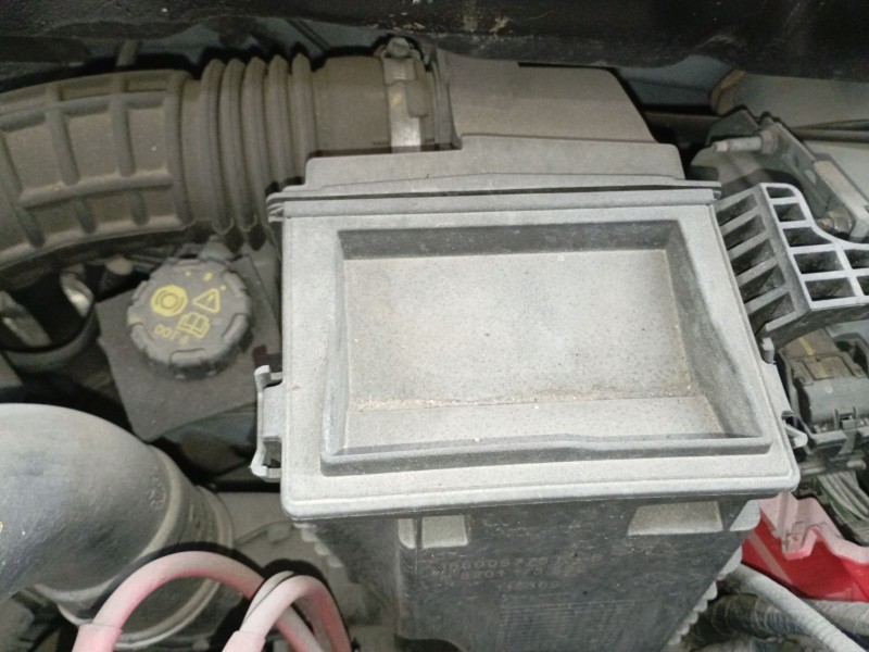 Recambio de filtro aire para dacia dokker furgoneta/monovolumen 1.6 referencia OEM IAM   