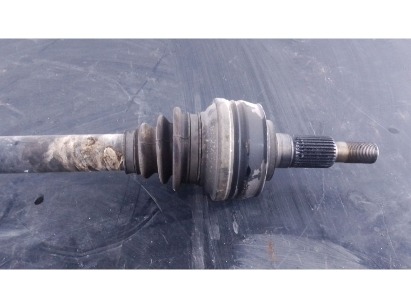 Recambio de transmision trasera izquierda para porsche panamera 4 s referencia OEM IAM 97033202401  