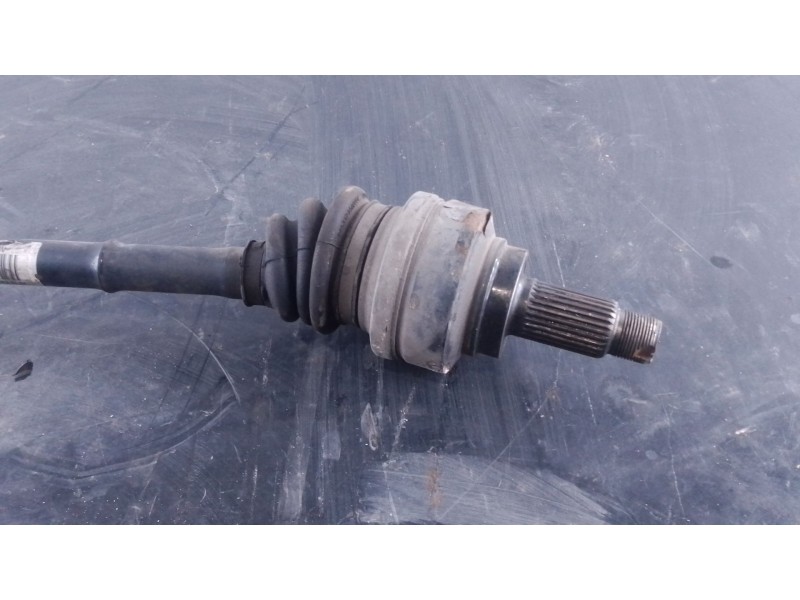 Recambio de transmision trasera derecha para bmw serie 3 touring (f31) 318d referencia OEM IAM 7597682AI  