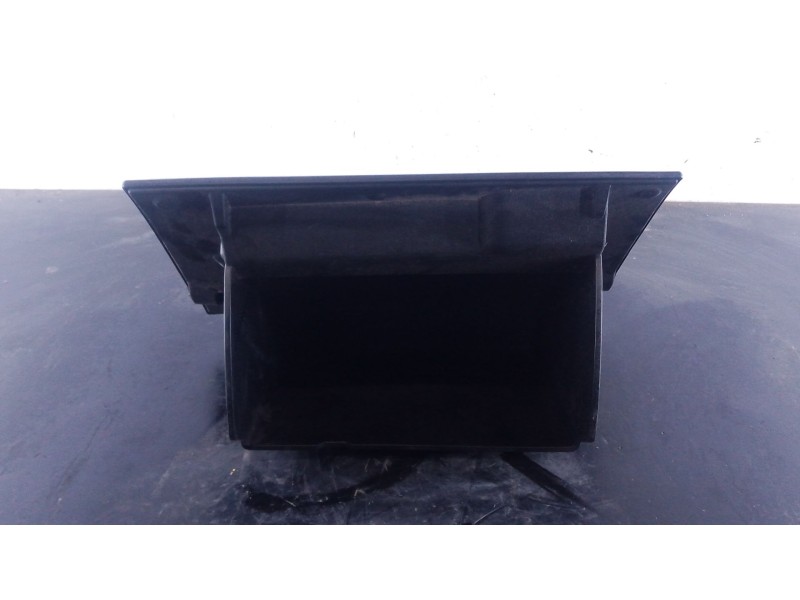 Recambio de guantera para mazda 6 sedán (gj, gl) 2.0 (gj2, gl2, gl6) referencia OEM IAM   