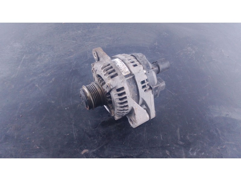 Recambio de alternador para jeep renegade suv (bu, b1, bv) 1.4 4x4 referencia OEM IAM   