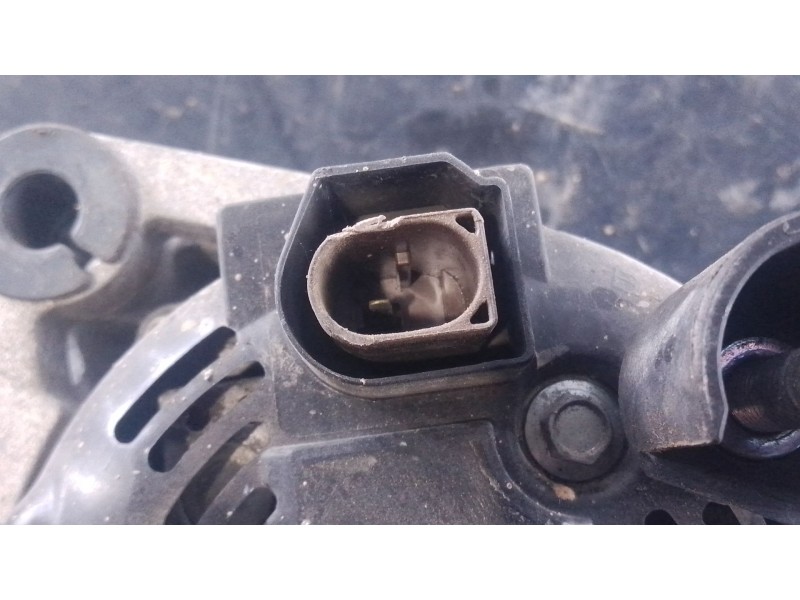 Recambio de alternador para jeep renegade suv (bu, b1, bv) 1.4 4x4 referencia OEM IAM   