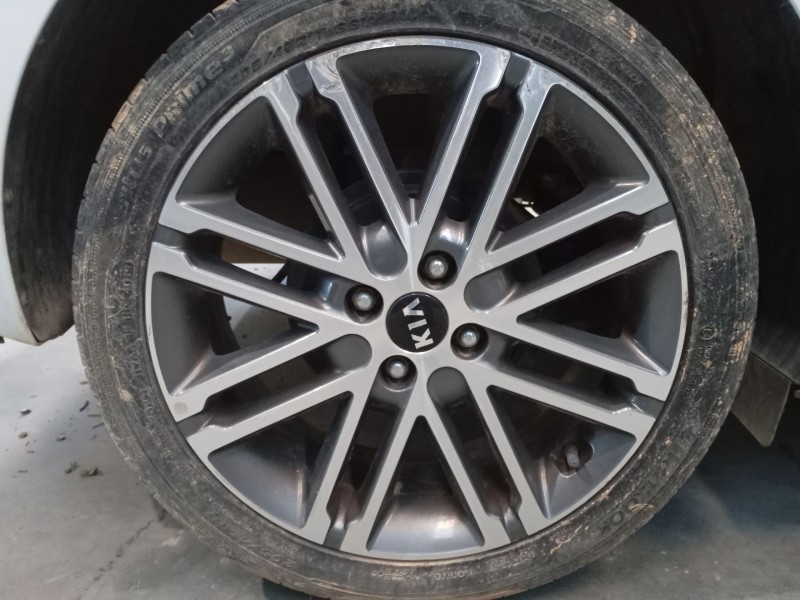 Recambio de juego llantas para kia rio iv (yb, sc, fb) 1.25 referencia OEM IAM   