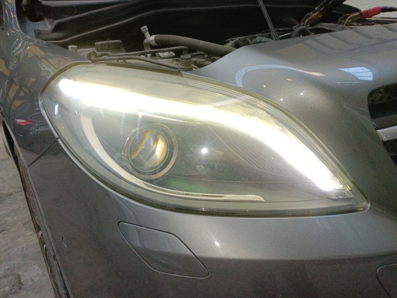 Recambio de faro derecho xenon para mercedes-benz clase b sports tourer (w246, w242) b 200 cdi (246.201) referencia OEM IAM   