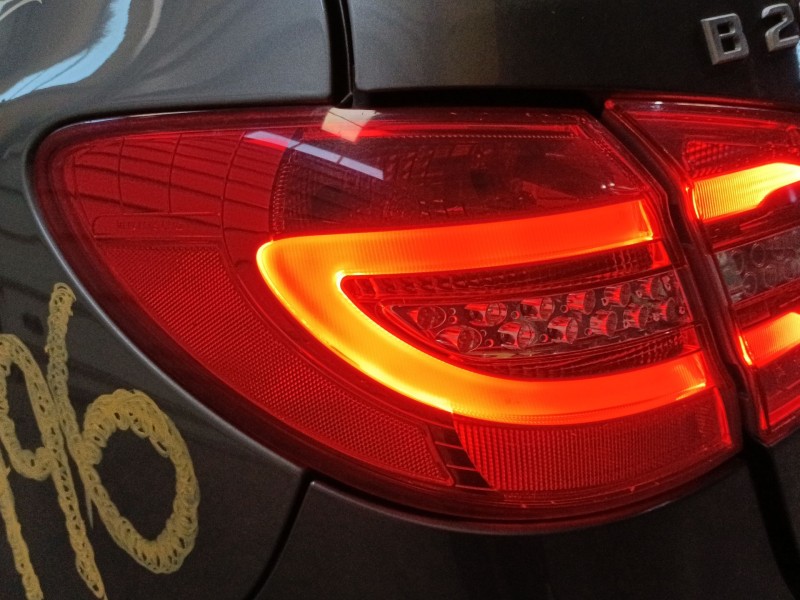 Recambio de piloto trasero izquierdo para mercedes-benz clase b sports tourer (w246, w242) b 200 cdi (246.201) referencia OEM IA