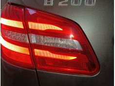 PILOTO TRASERO IZQUIERDO PORTON 