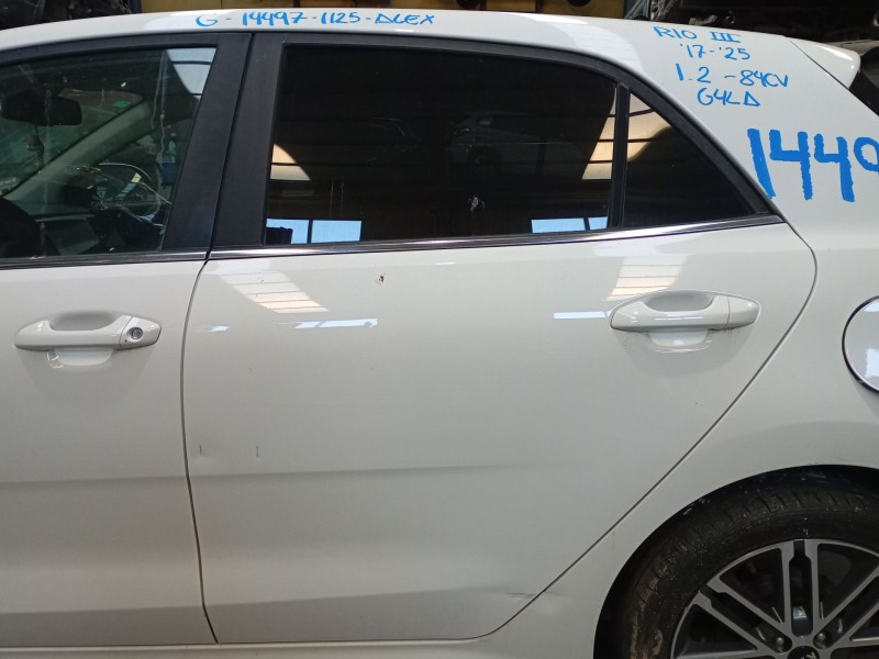Recambio de puerta trasera izquierda para kia rio iv (yb, sc, fb) 1.25 referencia OEM IAM   