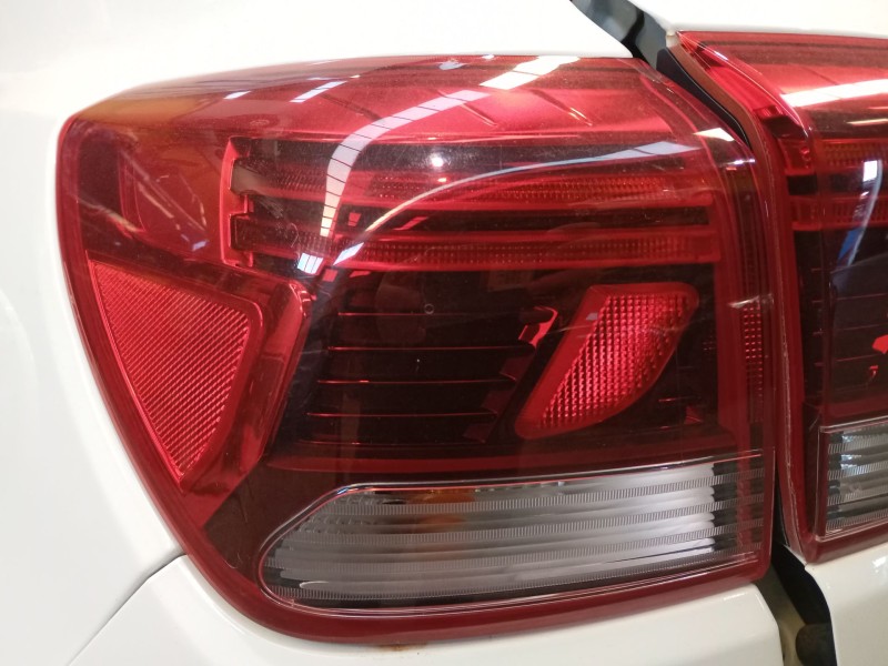 Recambio de piloto trasero izquierdo para kia rio iv (yb, sc, fb) 1.25 referencia OEM IAM   