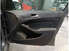 GUARNECIDO PUERTA DELANTERA DERECHA 