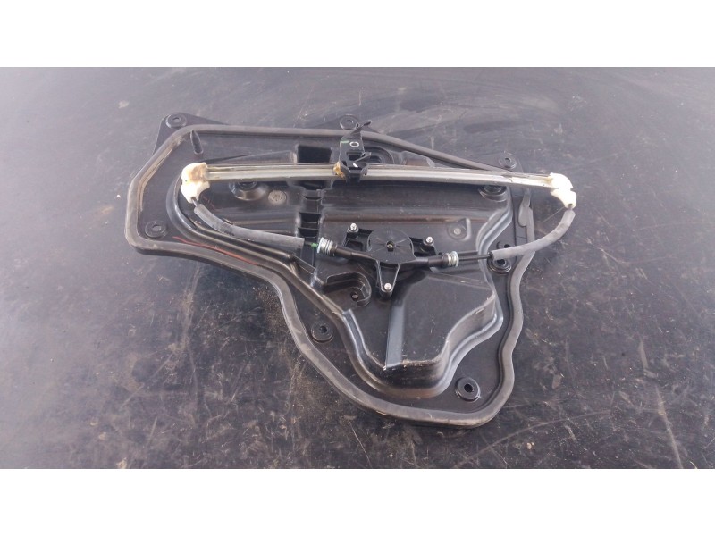 Recambio de elevalunas trasero derecho para mazda 3 lim. () evolution referencia OEM IAM   