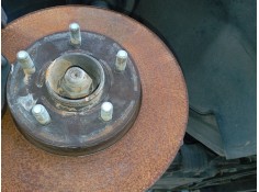 Recambio de mangueta delantera izquierda para ford focus iii turnier 1.6 tdci referencia OEM IAM   