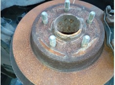 Recambio de mangueta trasera izquierda para ford focus iii turnier 1.6 tdci referencia OEM IAM   