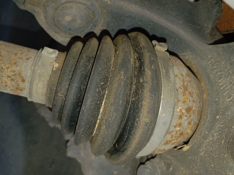 Recambio de transmision delantera derecha para ford focus iii turnier 1.6 tdci referencia OEM IAM   