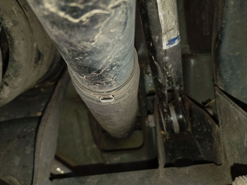 Recambio de amortiguador trasero derecho para ford focus iii turnier 1.6 tdci referencia OEM IAM   