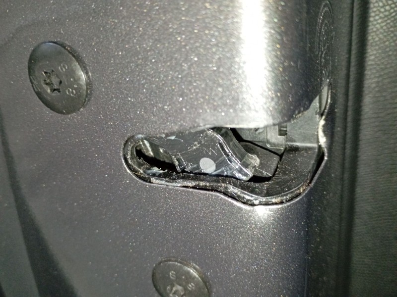 Recambio de cerradura puerta trasera izquierda para peugeot 3008 ii suv (mc_, mr_, mj_, m4_) 1.2 thp/ puretech 130 (mrhnsm, mrhn