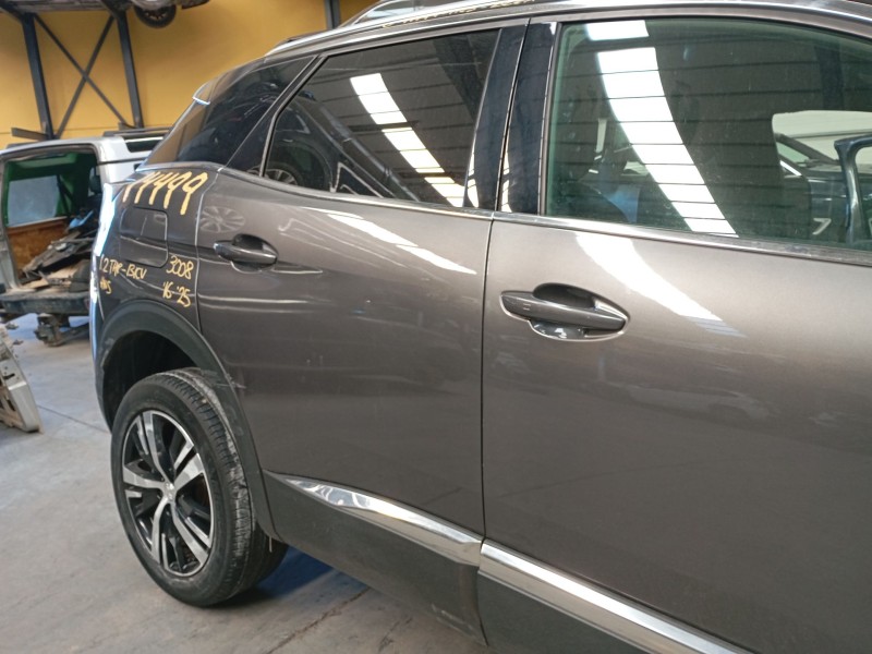 Recambio de puerta trasera derecha para peugeot 3008 ii suv (mc_, mr_, mj_, m4_) 1.2 thp/ puretech 130 (mrhnsm, mrhnsu, mrhnsj, 
