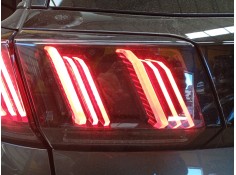 PILOTO TRASERO IZQUIERDO PORTON 