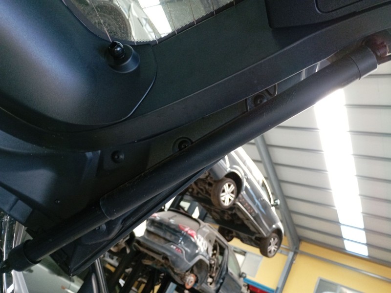 Recambio de amortiguador porton trasero derecho para peugeot 3008 ii suv (mc_, mr_, mj_, m4_) 1.2 thp/ puretech 130 (mrhnsm, mrh