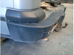Recambio de paragolpes trasero para land rover discovery ii (l318) 2.5 td5 4x4 referencia OEM IAM    2