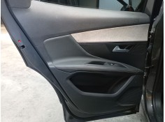 GUARNECIDO PUERTA TRASERA IZQUIERDA 