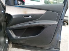 GUARNECIDO PUERTA DELANTERA DERECHA 