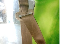 Recambio de cinturon seguridad trasero izquierdo para land rover discovery ii (l318) 2.5 td5 4x4 referencia OEM IAM   