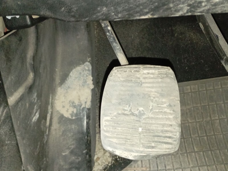 Recambio de pedal embrague para land rover discovery ii (l318) 2.5 td5 4x4 referencia OEM IAM   