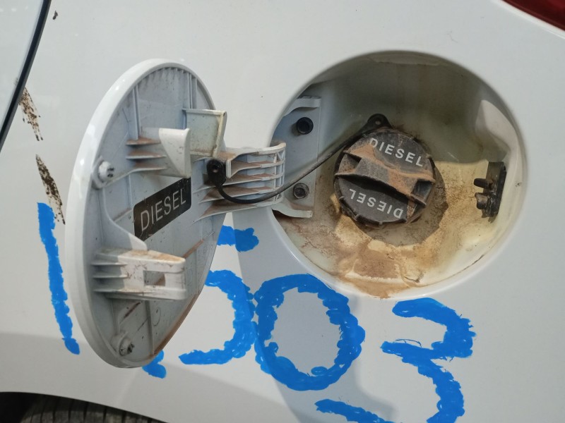 Recambio de tapa exterior combustible para hyundai ix35 (lm, el, elh) 1.7 crdi referencia OEM IAM   