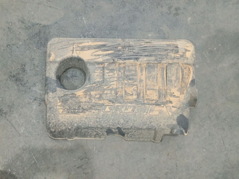 Recambio de tapa motor para hyundai ix35 (lm, el, elh) 1.7 crdi referencia OEM IAM   