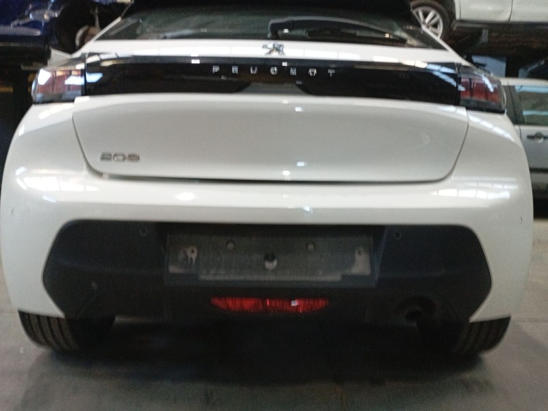 Recambio de paragolpes trasero para peugeot 208 ii (ub_, up_, uw_, uj_) 1.2 puretech 75 referencia OEM IAM   