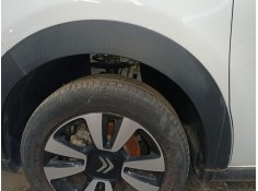 Recambio de aletin delantero izquierdo para citroën c3 iii (sx) 1.2 vti 82 referencia OEM IAM   