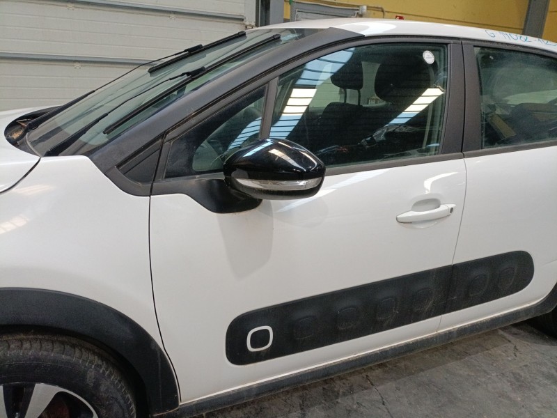 Recambio de puerta delantera izquierda para citroën c3 iii (sx) 1.2 vti 82 referencia OEM IAM   