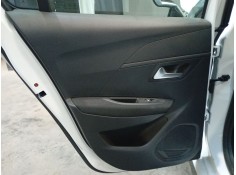 GUARNECIDO PUERTA TRASERA IZQUIERDA 