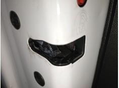 CERRADURA PUERTA TRASERA IZQUIERDA 