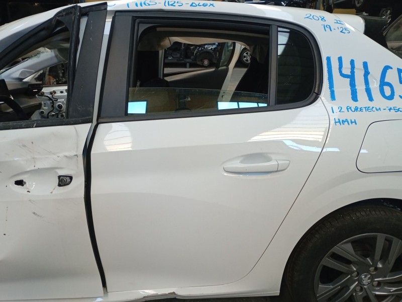 Recambio de puerta trasera izquierda para peugeot 208 ii (ub_, up_, uw_, uj_) 1.2 puretech 75 referencia OEM IAM   