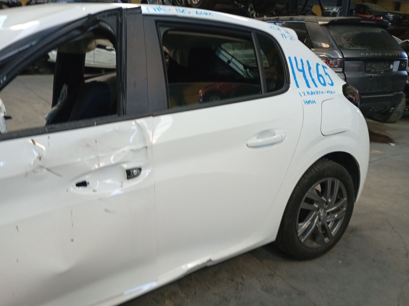Recambio de puerta trasera izquierda para peugeot 208 ii (ub_, up_, uw_, uj_) 1.2 puretech 75 referencia OEM IAM   