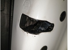 ELEVALUNAS DELANTERO DERECHO 