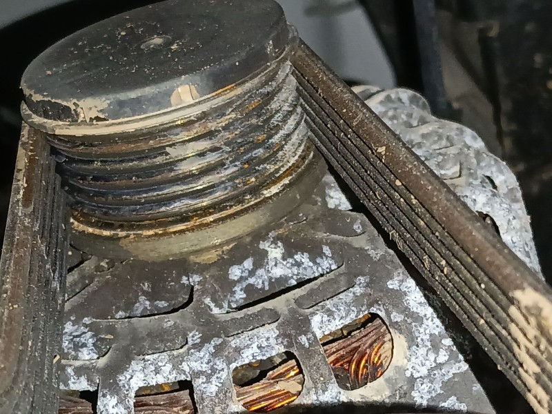 Recambio de alternador para citroën c3 iii (sx) 1.2 vti 82 referencia OEM IAM   