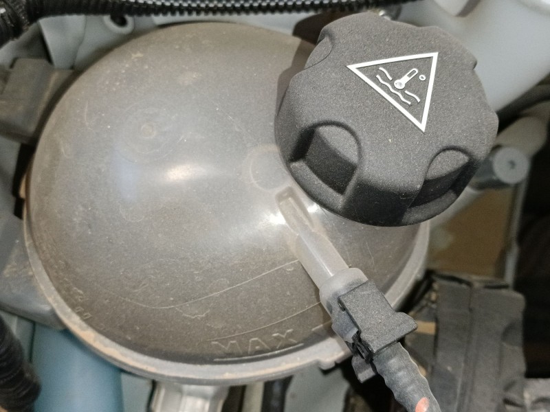 Recambio de deposito expansion para citroën c3 iii (sx) 1.2 vti 82 referencia OEM IAM   