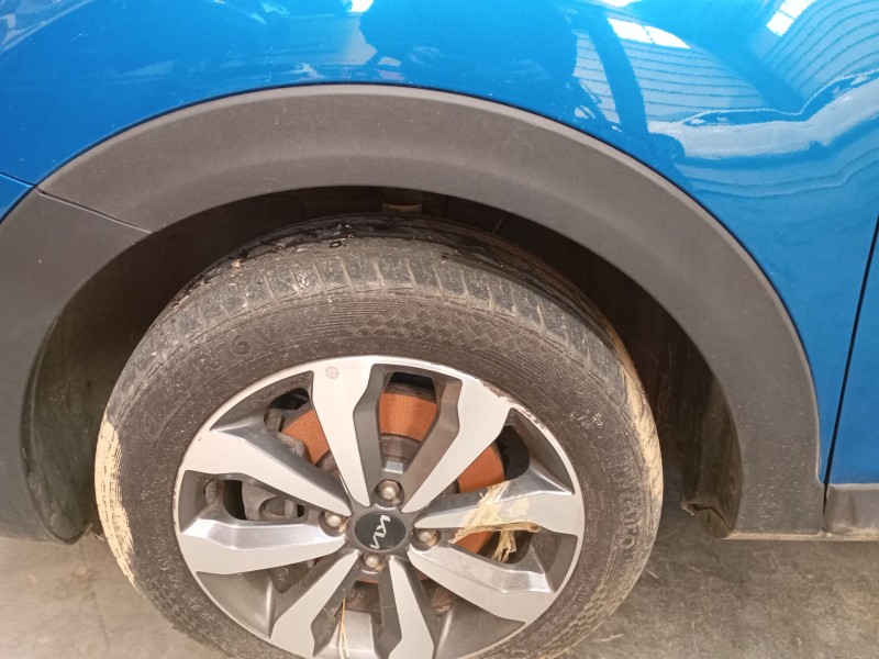 Recambio de aletin delantero izquierdo para kia stonic (yb) 1.0 t-gdi referencia OEM IAM   