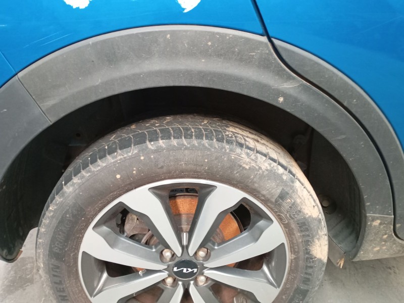 Recambio de aletin trasero derecho para kia stonic (yb) 1.0 t-gdi referencia OEM IAM   