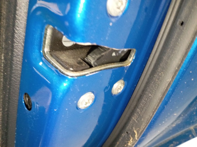 Recambio de cerradura puerta trasera derecha para kia stonic (yb) 1.0 t-gdi referencia OEM IAM   